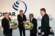 From left to right: Prof. Dr. Klaus Töpfer, Prof. Dr. Peter Herzig, Prime Minister José Maria Neves and Till Keulen. Photo: J. Steffen, GEOMAR